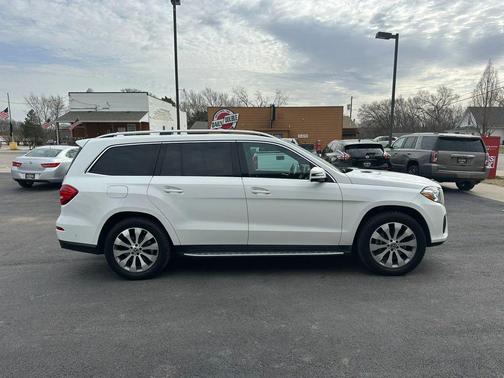 2018 Mercedes-Benz GLS 450 4MATIC