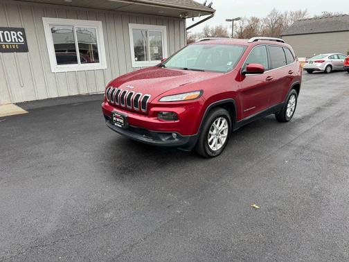 2017 Jeep Cherokee Sport