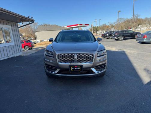 2019 Lincoln Nautilus Reserve