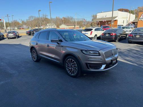 2019 Lincoln Nautilus Reserve
