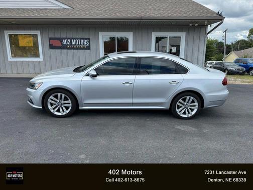 2017 Volkswagen Passat 1.8T SE w/Technology