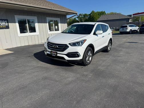 Pearl White 2018 Hyundai Santa Fe Sport 2.4L