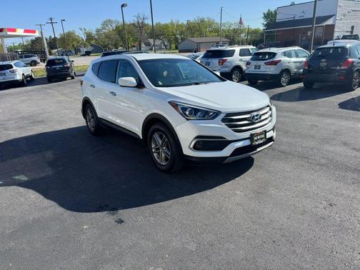 Pearl White 2018 Hyundai Santa Fe Sport 2.4L
