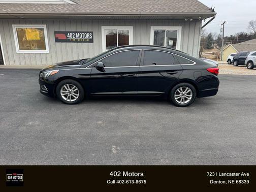 2017 Hyundai SONATA SE