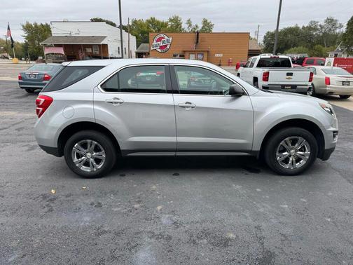 2017 Chevrolet Equinox LS