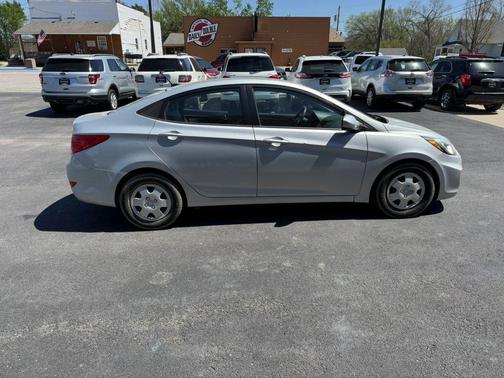 Silver 2014 Hyundai Accent SE