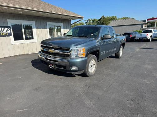 Blue 2011 Chevrolet Silverado 1500 LT