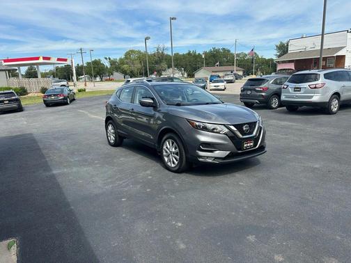 2020 Nissan Rogue Sport SV