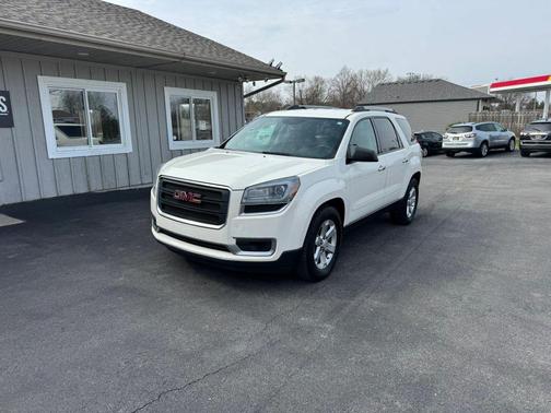 White 2014 GMC Acadia SLE-2
