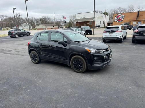 Black 2017 Chevrolet Trax LS