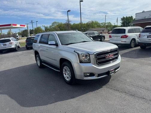 Silver 2018 GMC Yukon SLT