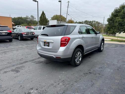 2017 Chevrolet Equinox LS