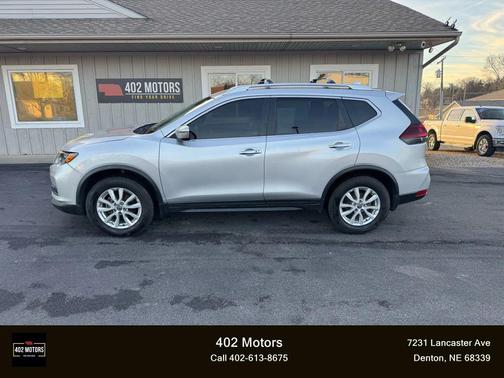 2020 Nissan Rogue SV