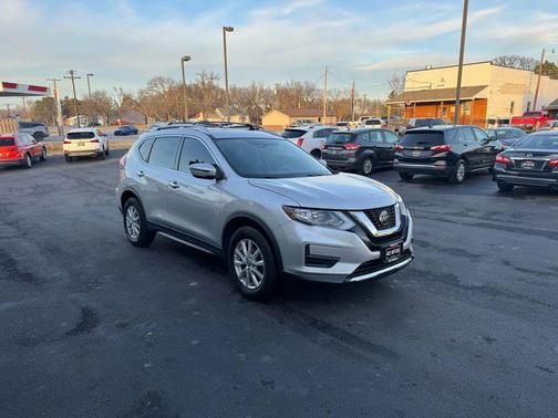2020 Nissan Rogue SV