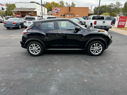 2015 Nissan Juke S