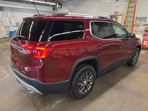 2017 GMC Acadia SLT-1