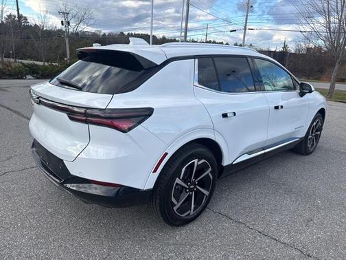 2025 Chevrolet Equinox EV LT