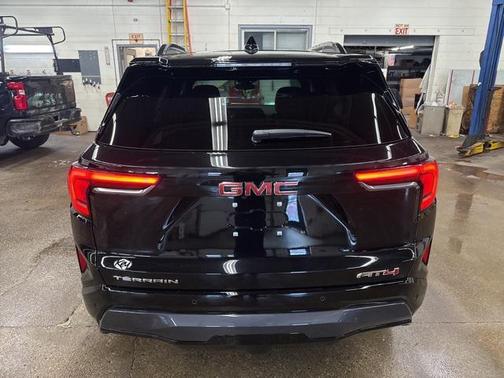 2026 GMC Terrain AWD AT4