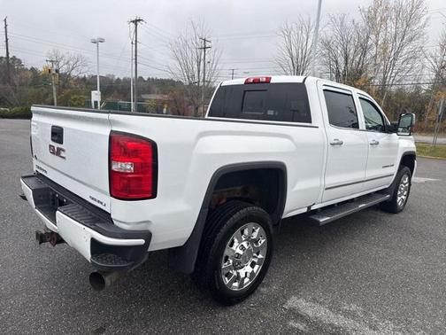 2017 GMC Sierra 2500 Denali