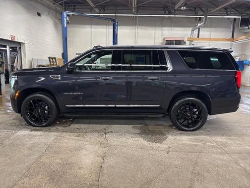 2026 GMC Yukon XL 4WD Elevation
