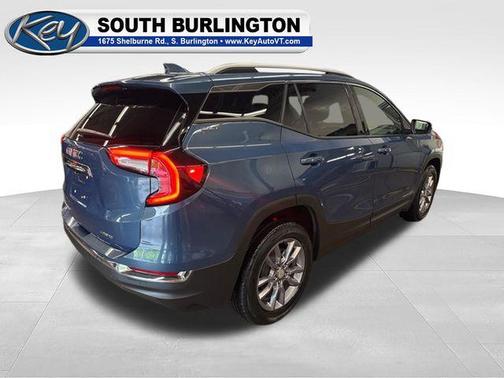 Downpour Metallic 2024 GMC Terrain SLT