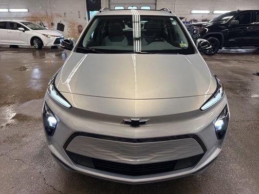 Silver Flare Metallic 2023 Chevrolet Bolt EUV FWD Premier