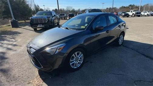 2017 Toyota Yaris iA Base