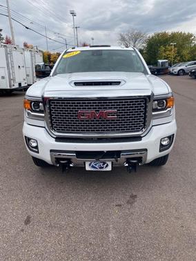 2017 GMC Sierra 2500 Denali