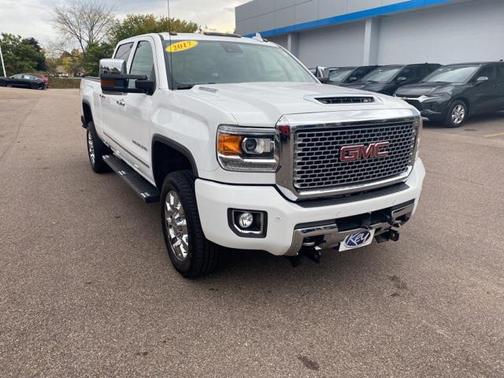 2017 GMC Sierra 2500 Denali