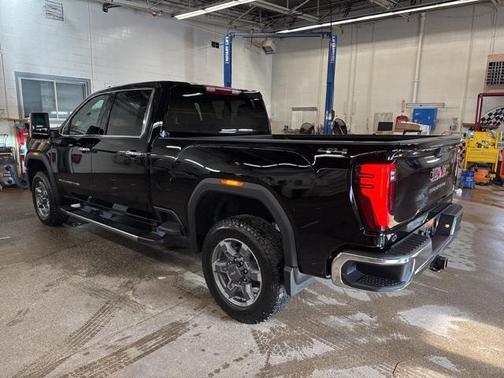 2026 GMC Sierra 2500 SLT