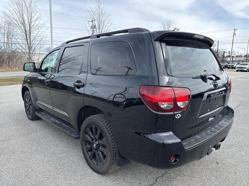 2021 Toyota Sequoia Base