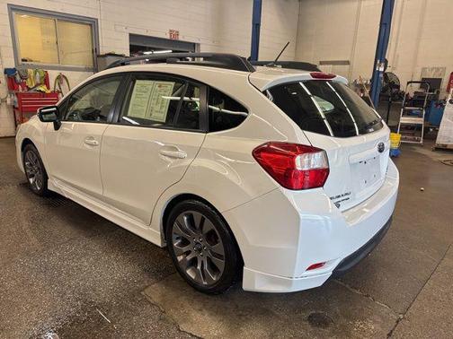 Crystal White Pearl 2016 Subaru Impreza 2.0i Sport Premium
