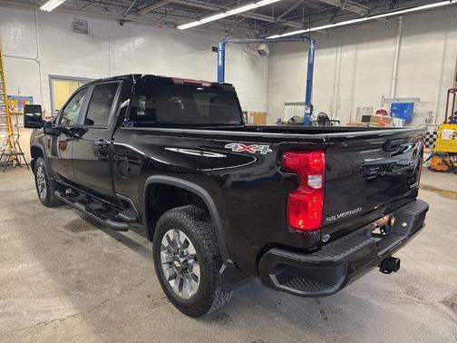 2026 Chevrolet Silverado 2500 Custom