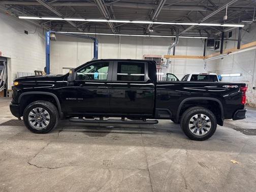 2026 Chevrolet Silverado 2500 Custom