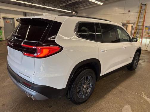 2026 GMC Acadia Elevation AWD