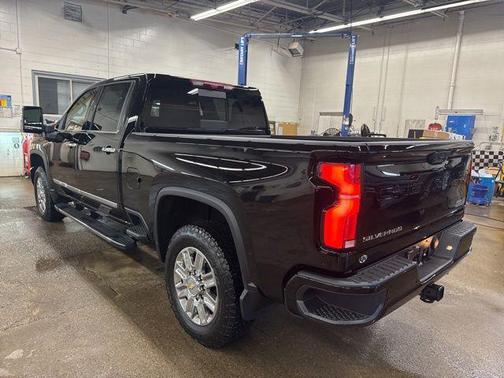 Black 2026 Chevrolet Silverado 2500 High Country