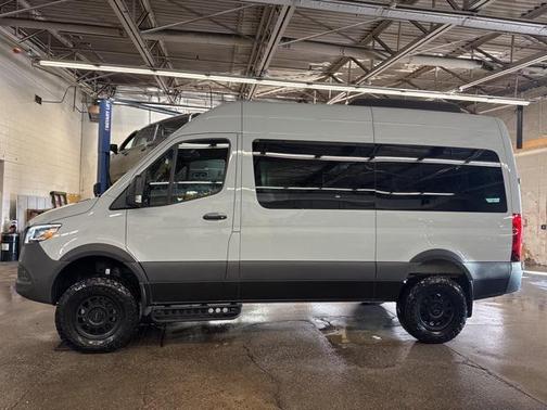 2024 Mercedes-Benz Sprinter 2500 High Roof