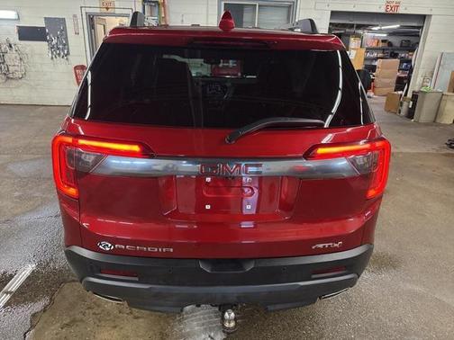 2021 GMC Acadia AWD AT4