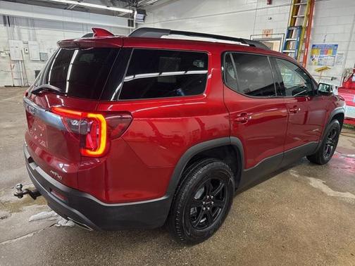 2021 GMC Acadia AWD AT4
