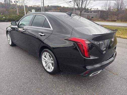 2025 Cadillac CT4 Luxury RWD