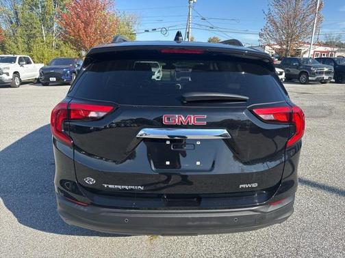 2021 GMC Terrain SLE