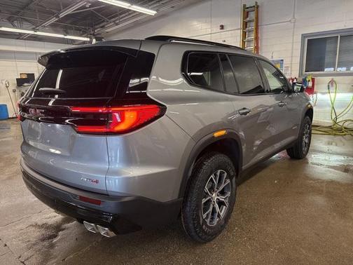 2026 GMC Acadia AT4 AWD