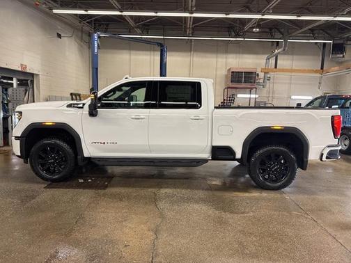 2026 GMC Sierra 2500 AT4