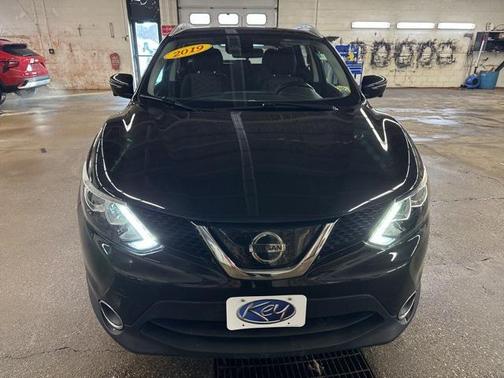 2019 Nissan Rogue Sport SV