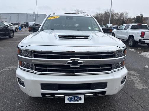 2019 Chevrolet Silverado 3500 High Country