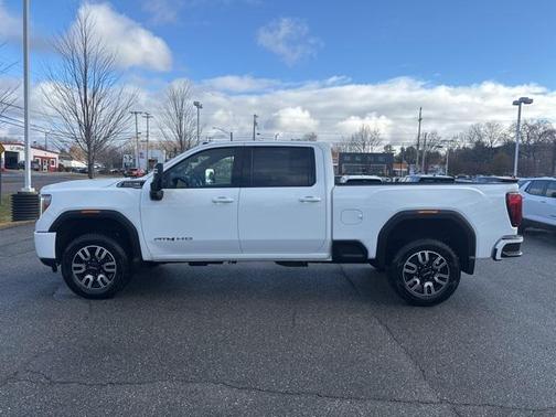 2022 GMC Sierra 2500 AT4