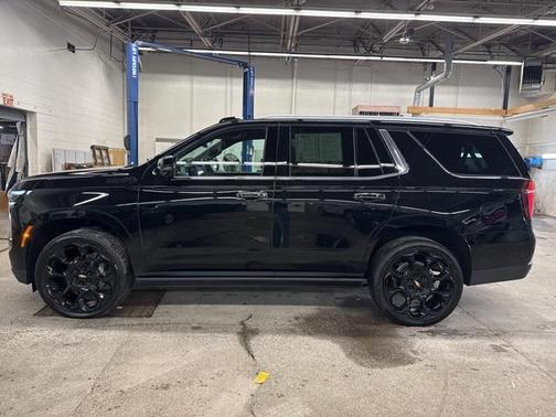 2025 Chevrolet Tahoe 4WD High Country