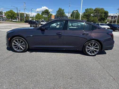 2025 Cadillac CT5 Sport