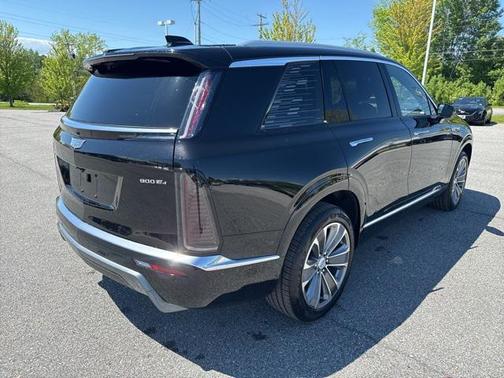 2026 Cadillac VISTIQ Luxury