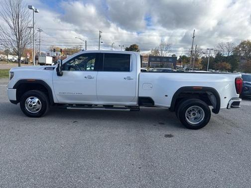 2022 GMC Sierra 3500 Denali